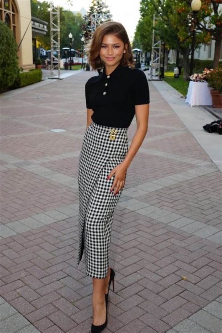 7 Weight Loss Tricks From Zendaya — Celebwell