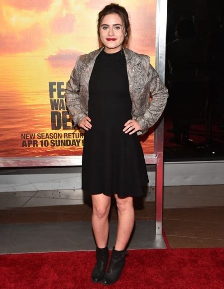 Ally Ioannides Bra Size, Age, Weight, Height, Measurements