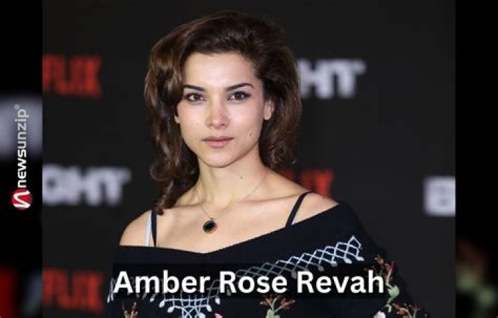 Amber Rose Revah Wiki, Age, Boyfriend, Daughter, Net Worth, Height & More