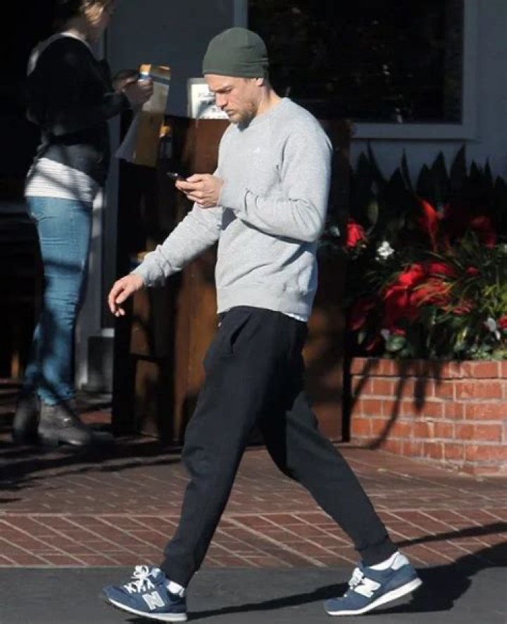 Charlie Hunnam – Height, Weight, Measurements & Bio