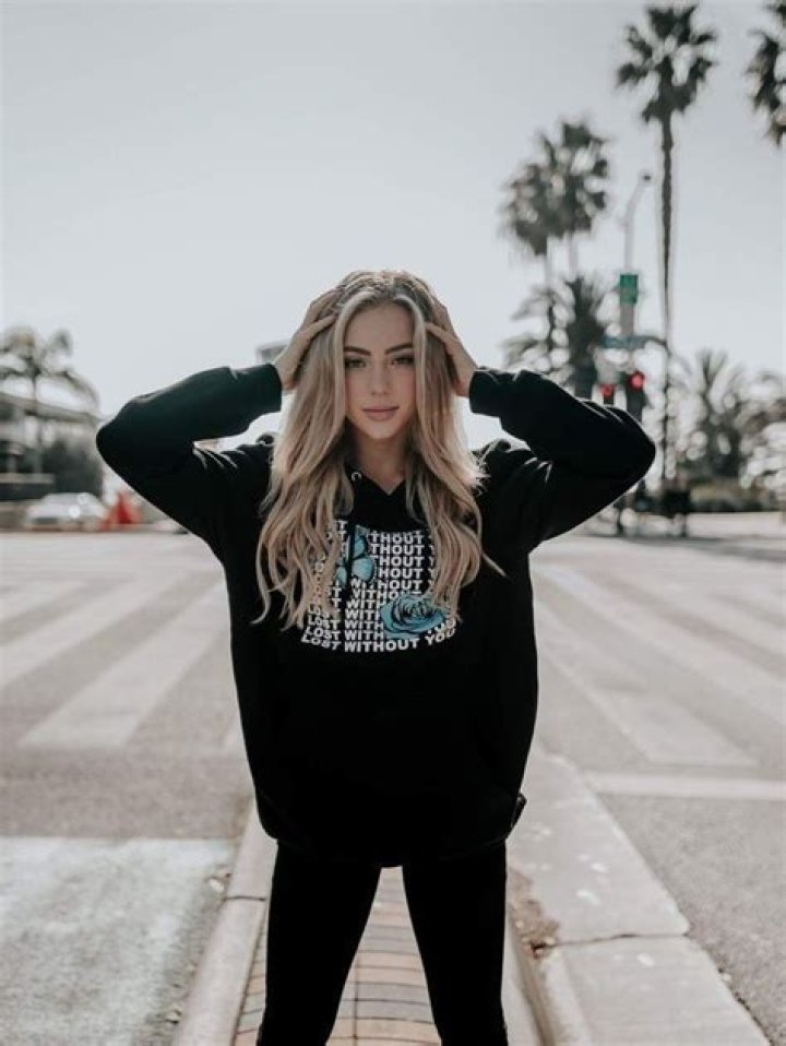 Charly Jordan Height Weight Shoe Size Body Measurements Facts Family