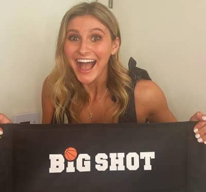 Cricket Wampler Wiki, Age, Height, Boyfriend & Family