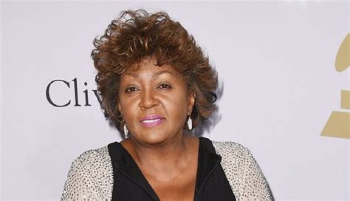
How Much Money Does Anita Baker Make? Latest Income Salary
