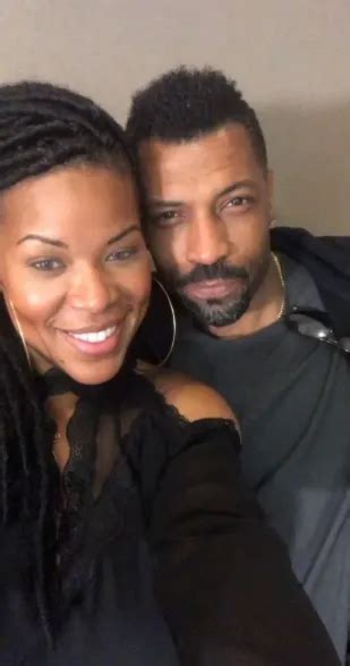 
How Much Money Does Deon Cole Make? Latest Income Salary
