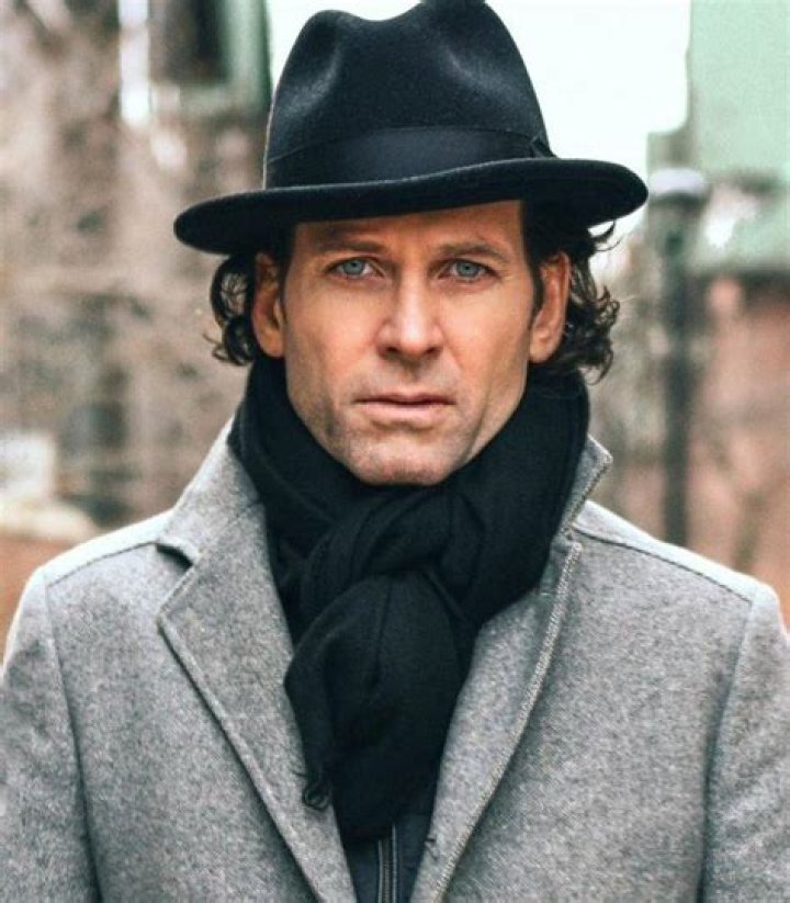 
How Much Money Does Eion Bailey Make? Latest Income Salary
