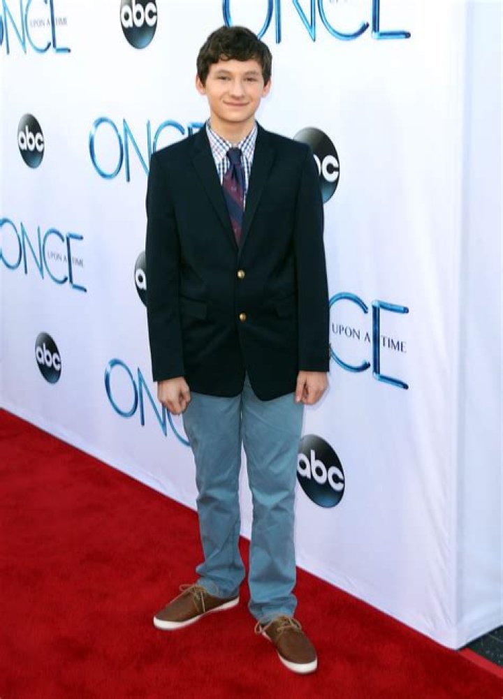 
How Much Money Does Jared S. Gilmore Make? Latest Income Salary
