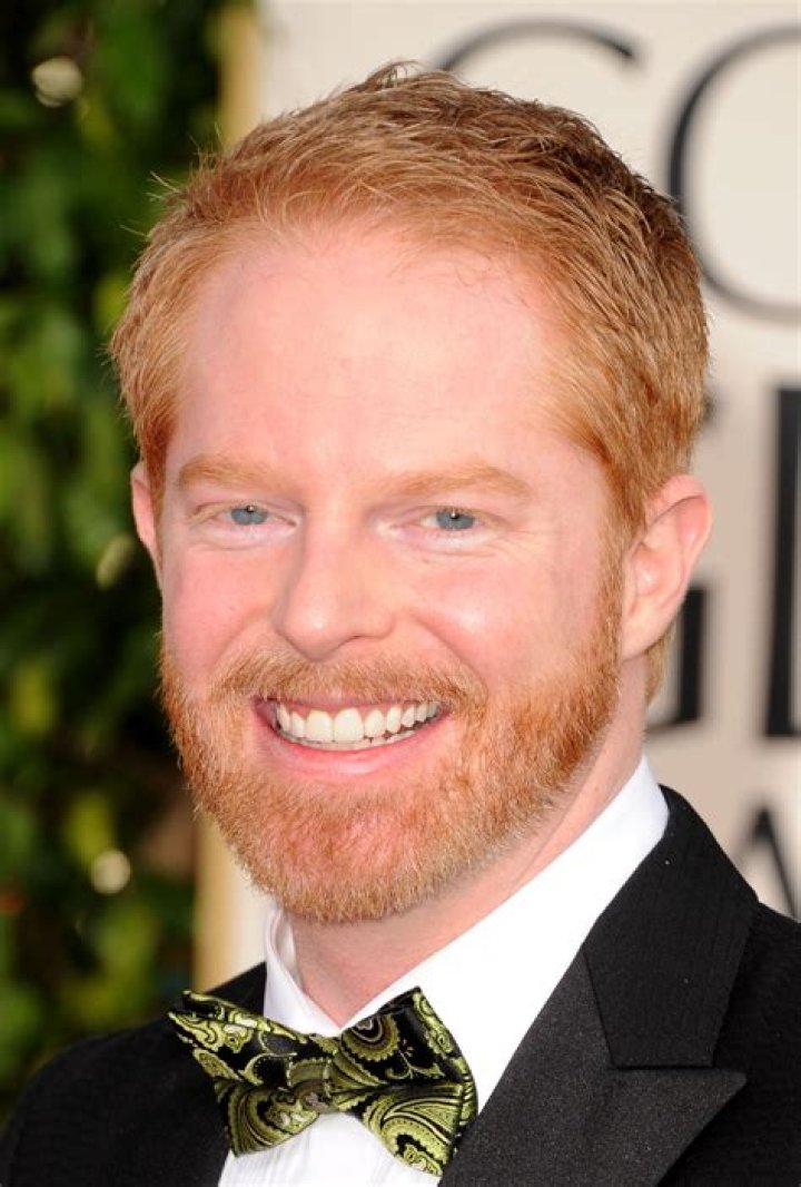 
How Much Money Does Jesse Tyler Ferguson Make? Latest Income Salary
