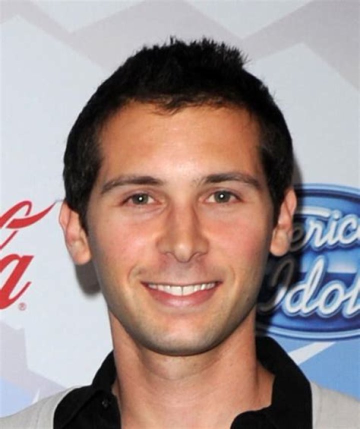 
How Much Money Does Justin Berfield Make? Latest Income Salary
