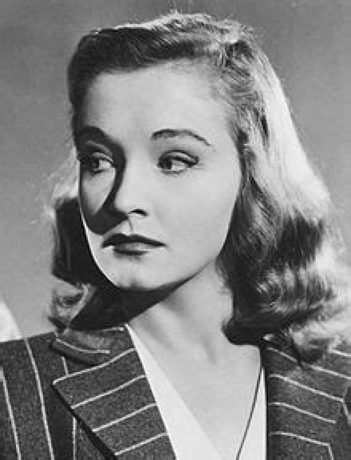 
How Much Money Does Nina Foch Make? Latest Income Salary
