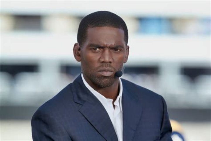 
How Much Money Does Randy Moss Make? Latest Income Salary
