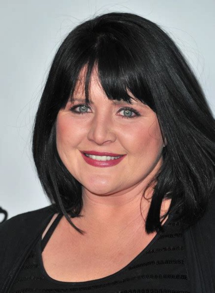 
How Much Money Does Tina Yothers Make? Latest Income Salary
