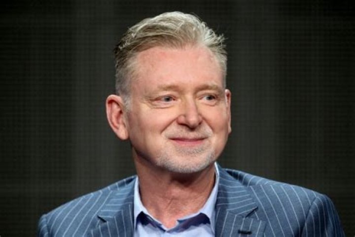 
How Much Money Does Warren Littlefield Make? Latest Income Salary
