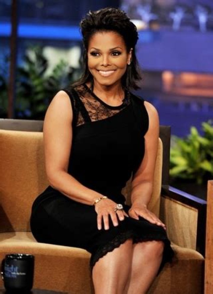 Janet Jackson Body Measurements Height Weight Bra Size Vital Stats Facts