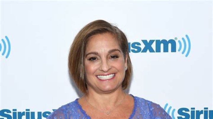 Mary Lou Retton Plastic Surgery: Aging Naturally or A Disappointing Procedure?