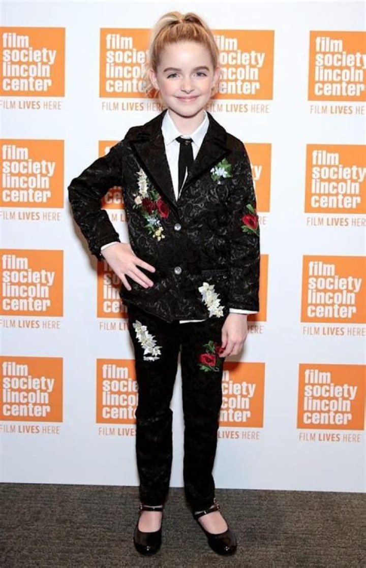 Mckenna Grace Height Weight Shoe Size Body Measurements Family