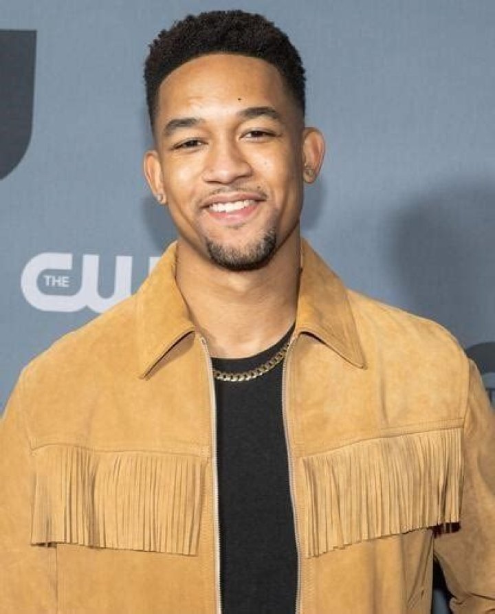 Peyton Alex Smith Archives - Celebrities: Wiki, Age, Height, Net Worth, Relationship