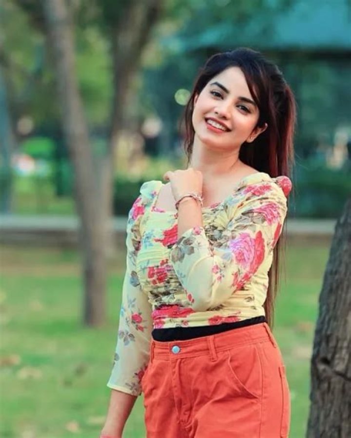 Priyanka Mongia Wiki, Boyfriend, Net Worth, Age, Height & More