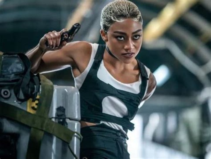 Tati Gabrielle Age, Height, Boyfriend, Parents, Net worth & More