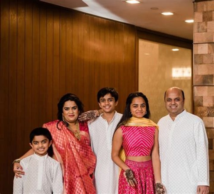 Zarna Garg Husband, Net Worth, Family, Daughter, Age & More